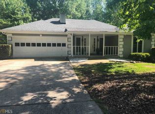 3915 Derby Dr, Cumming, GA 30040