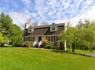 45 Pheasant Ln, Ridgefield, CT 06877