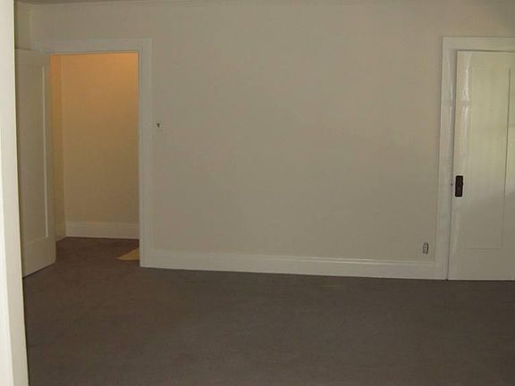 4th image of 1859 N Gramercy Pl