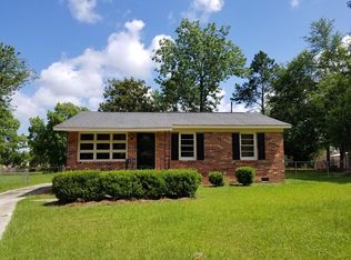 105 Lynn Cir, Sylvester, GA 31791