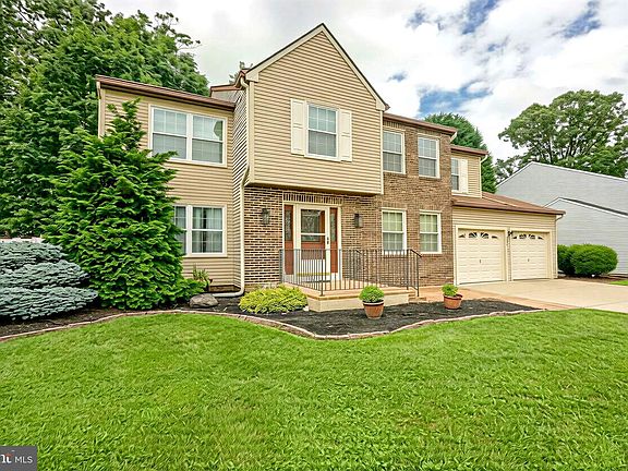 2nd image of 309 Dundee Dr
