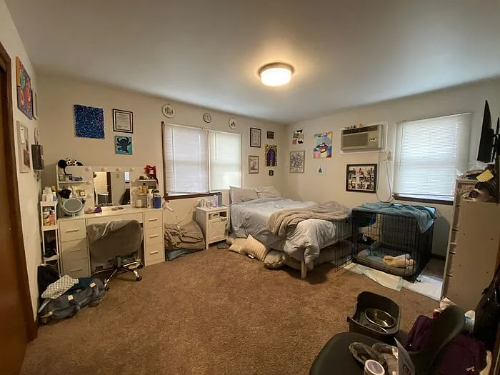 614 E Jefferson St #10 — Photo 5
