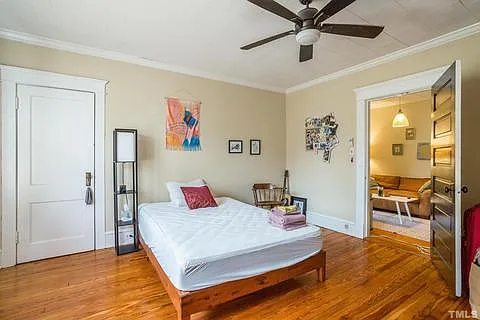 Bedroom #1