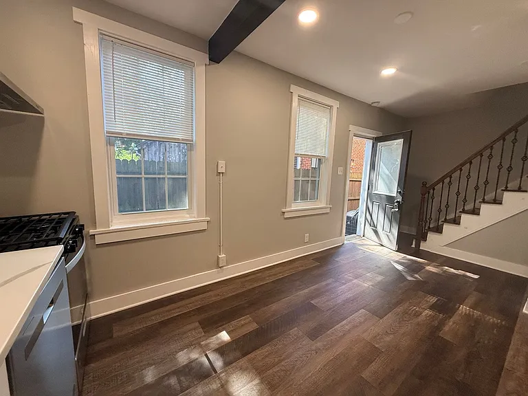 432 W Lemon St #3 — Photo 5