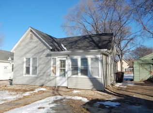 207 11th St, Boone, IA 50036