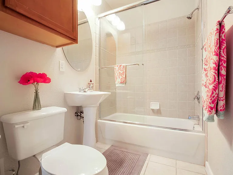 1441 Central St #403 — Photo 9
