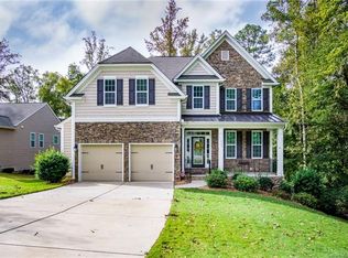933 Autumn Glen Ct, Clover, SC 29710