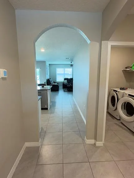 1583 Barberry Dr — Photo 27