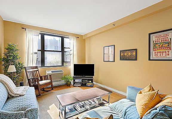 3rd image of 50 E 129th St Floor 5