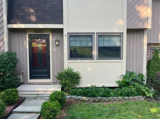 2311 Firethorn Rd, Bridgeville, PA 15017
