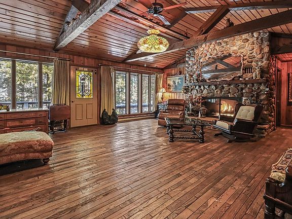 4th image of 7103 Big Lake Rd