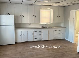 17 Elm St #1, Lewiston, ME 04240