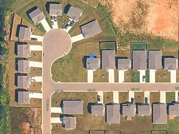 76 Lily St, Lincoln, AL 35096