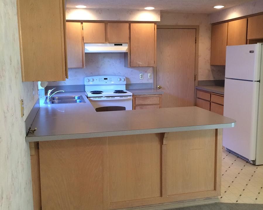 2nd image of 146 Aldridge Dr N