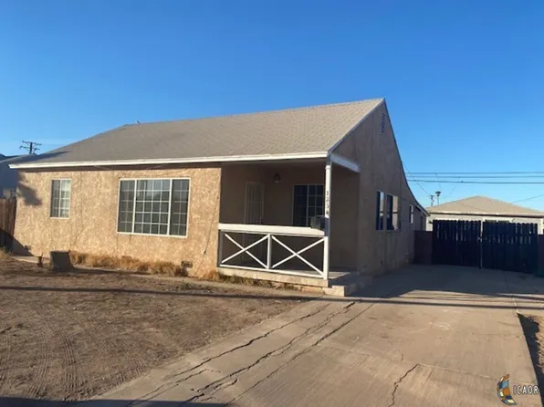 1234 Vine St, El Centro, CA 92243