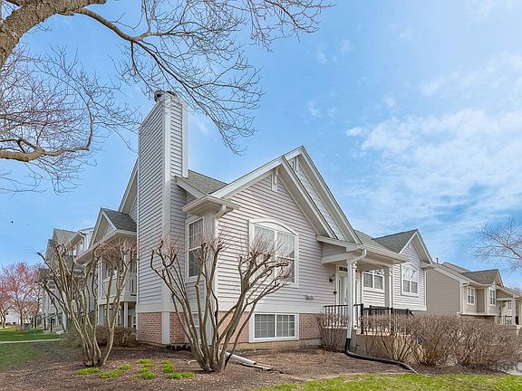 3rd image of 1150 Cambridge Dr
