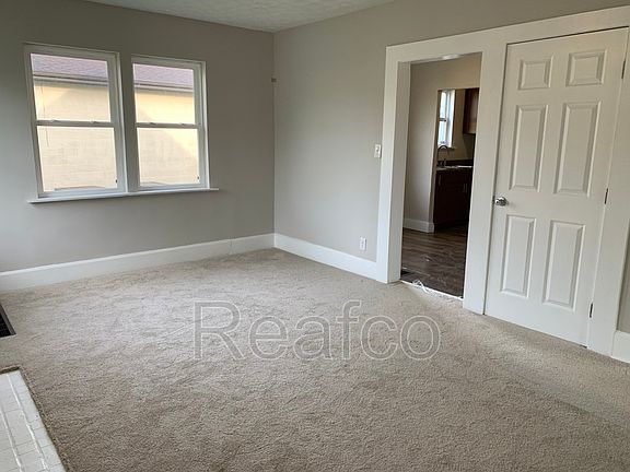 2nd image of 1303 E 22nd Ave