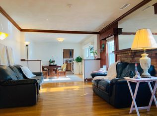 37 Slade St FLOOR 2, Belmont, MA 02478