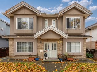 5093 Highgate St, Vancouver, BC V5R 3G9