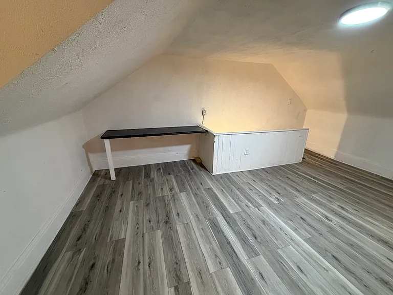 3209 Juliet St — Photo 8