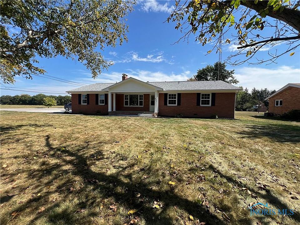 1st image of 901 Meadowview Ln