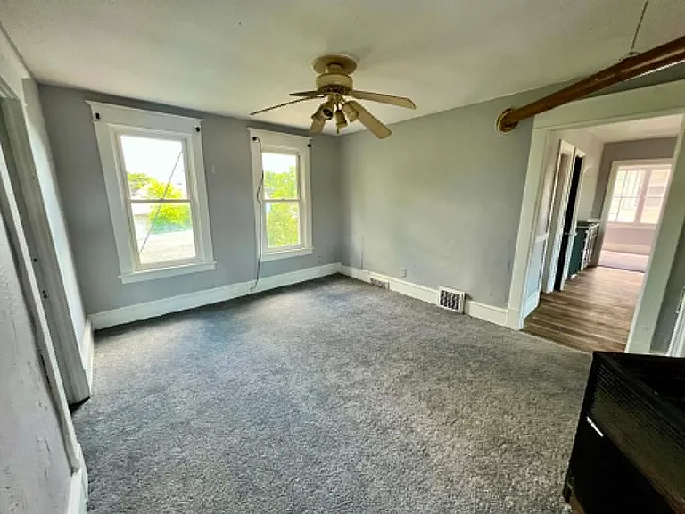1443 S 14th St — Photo 3