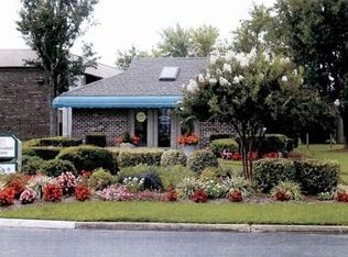 1049 Tivoli Cres APT 203, Virginia Beach, VA 23453