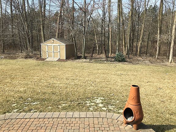 4th image of 13446 Woodland Ct