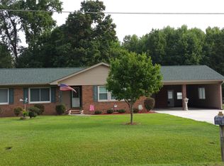 5205 Sharon Acres Rd, Elm City, NC 27822