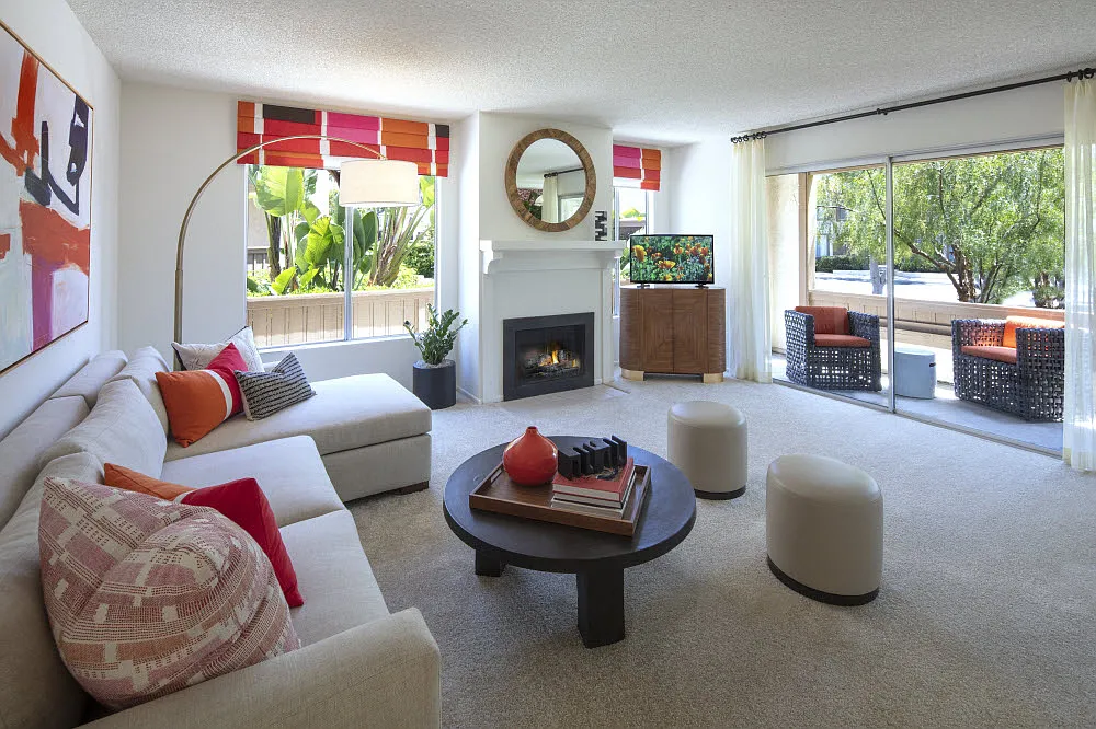 Rancho San Joaquin Apartment Homes — Photo 2