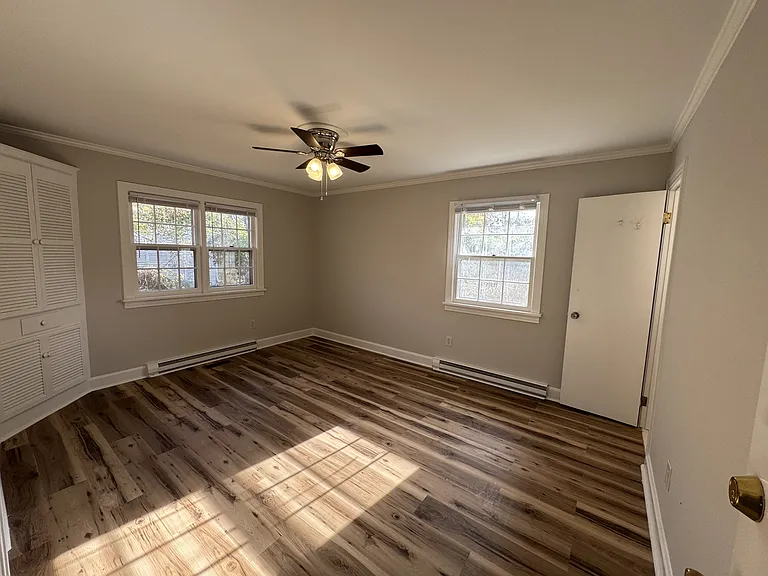 408 E Simmons Ave — Photo 8