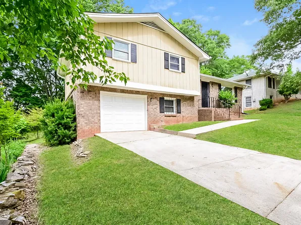 3074 Menlo Park Dr, Rex, GA 30273