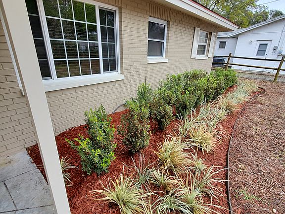 5th image of 2107 Poinciana Ter