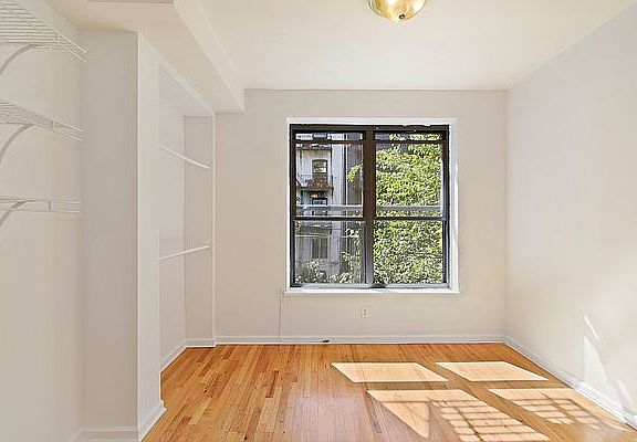 5th image of 728 Sackett St APT 2R