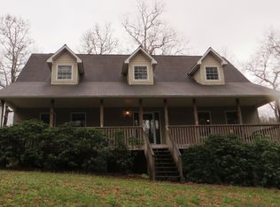 127 Gooseberry Ln, Franklin, NC 28734