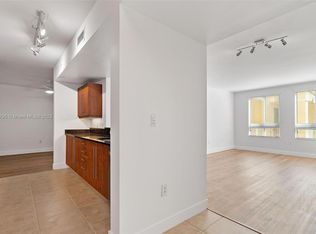 7355 SW 89th St APT 609N, Miami, FL 33156