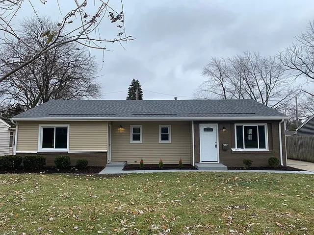 140 S Rosedale Ave photo 1