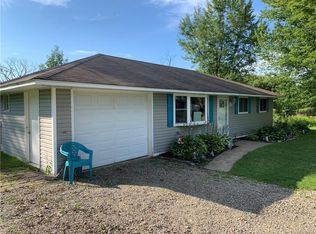 22 Deacon Dr, Arcade, NY 14009