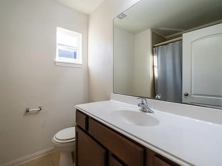 9439 Grand Spark Dr — Photo 16