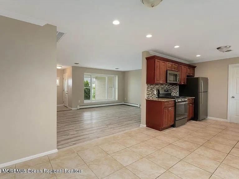 34 Bell St — Photo 6
