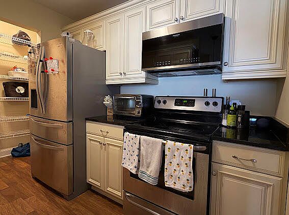 4th image of 2011 N Highway 17 Unit 1700A