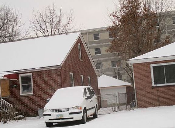 3rd image of 1834 E 37th St