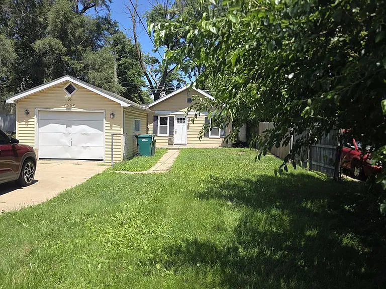 2507 W Laura Ave — Photo 1