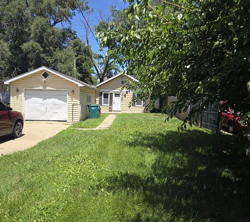 1st image of 2507 W Laura Ave