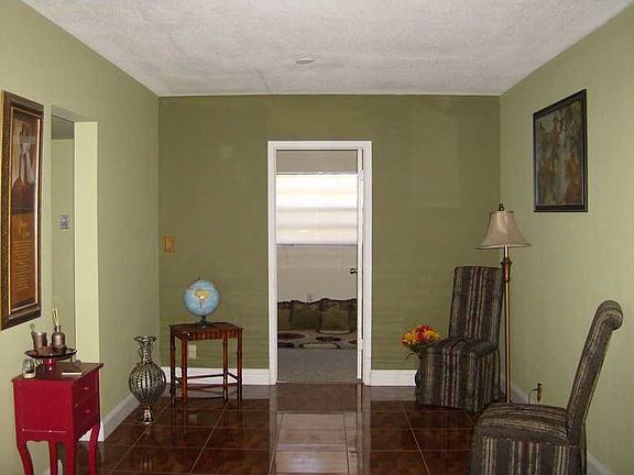 4th image of 6503 SW 10th Ct