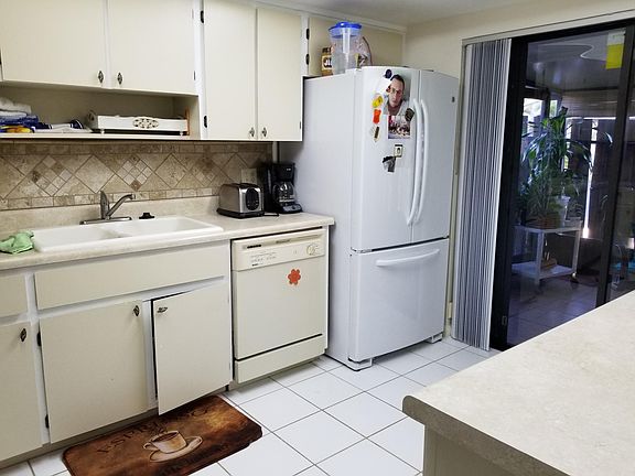 Kitchen and Outdoor Enclosed Porch