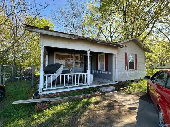 2204 Sansom Ave, Gadsden, AL 35904