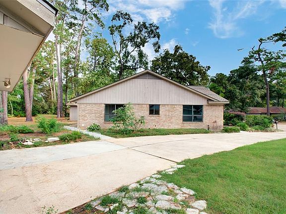 4th image of 1902 Crystal Springs Dr