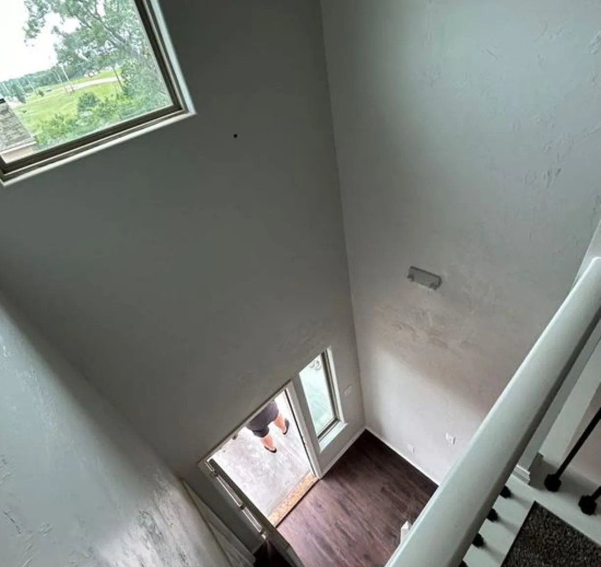 3 bed, 1275 sqft, $1,198 — Photo 3