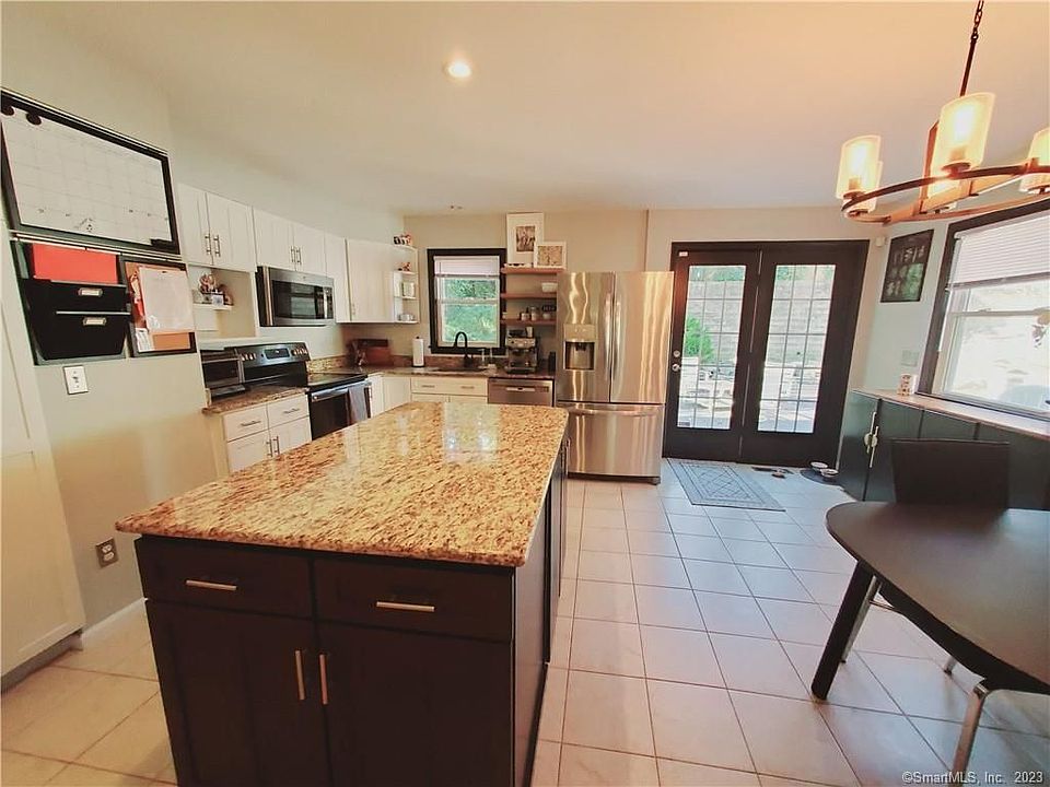 14 Meadowpark Ave N, Stamford, CT 06905 Zillow